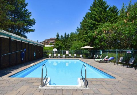 Photo 29 at 2 - 21 Meadow Lane, Ardagh, Barrie