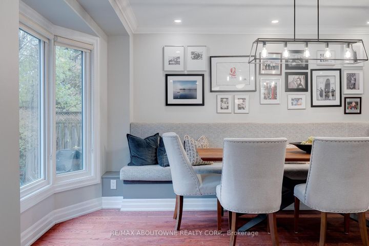 Photo 14 at 1586 Heritage Way, GA Glen Abbey, Oakville