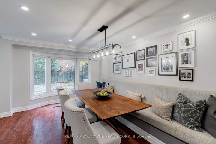 Photo 15 at 1586 Heritage Way, GA Glen Abbey, Oakville