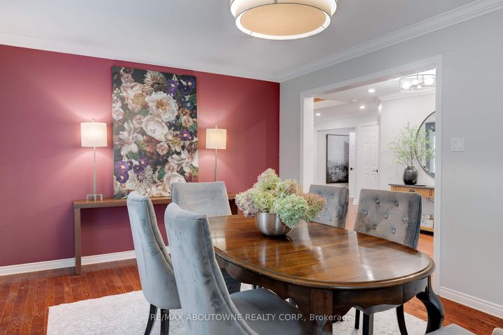 Photo 22 at 1586 Heritage Way, GA Glen Abbey, Oakville