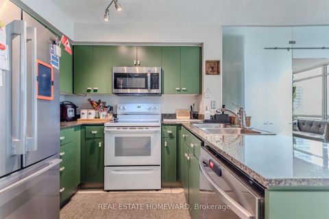 Photo 6 at 803 - 397 Front Street W, Waterfront Communities C1, Toronto