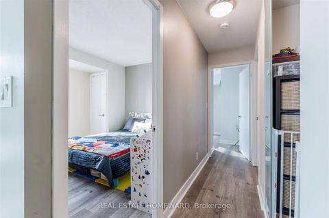 Photo 21 at 803 - 397 Front Street W, Waterfront Communities C1, Toronto