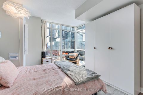 Photo 23 at 803 - 397 Front Street W, Waterfront Communities C1, Toronto