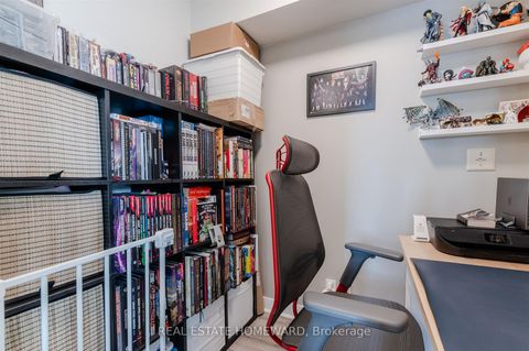 Photo 31 at 803 - 397 Front Street W, Waterfront Communities C1, Toronto