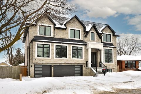 Photo 1 at 36 Sussex Avenue, Crosby, Richmond Hill