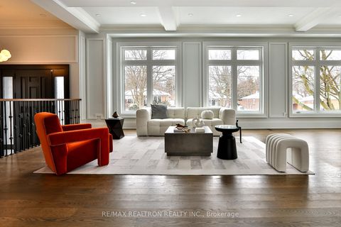 Photo 10 at 36 Sussex Avenue, Crosby, Richmond Hill