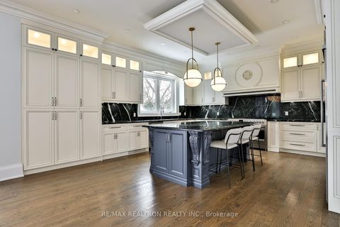 Photo 15 at 36 Sussex Avenue, Crosby, Richmond Hill