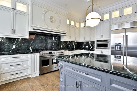 Photo 20 at 36 Sussex Avenue, Crosby, Richmond Hill