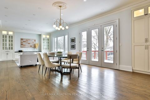 Photo 24 at 36 Sussex Avenue, Crosby, Richmond Hill