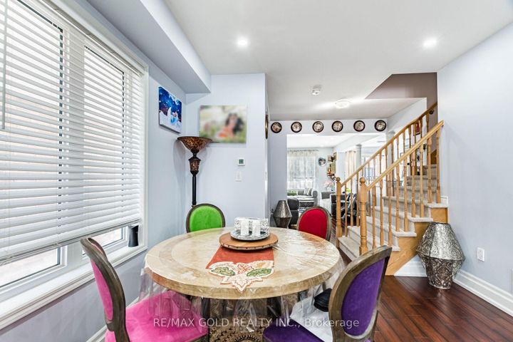 Photo 5 at 17 Redfern Street, Northwest Brampton, Brampton