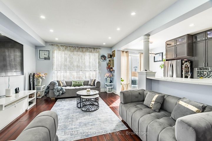 Photo 9 at 17 Redfern Street, Northwest Brampton, Brampton