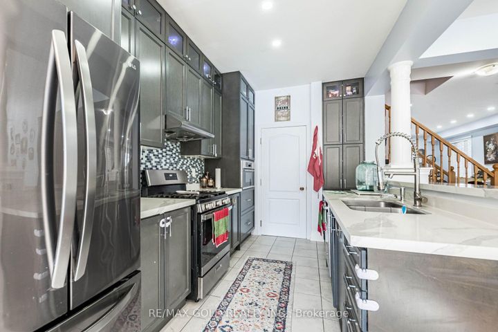 Photo 13 at 17 Redfern Street, Northwest Brampton, Brampton