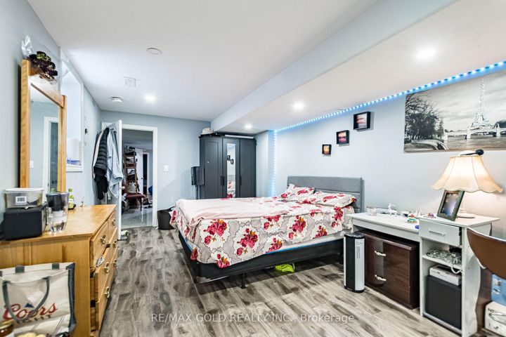 Photo 28 at 17 Redfern Street, Northwest Brampton, Brampton