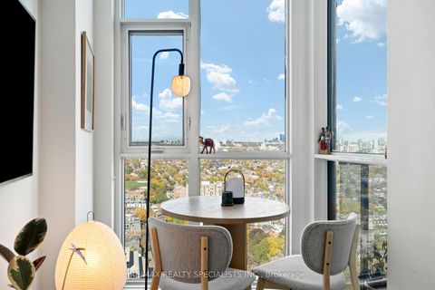 Photo 17 at 3505 - 50 Ordnance Street, Niagara, Toronto