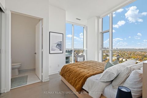 Photo 20 at 3505 - 50 Ordnance Street, Niagara, Toronto