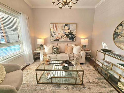 Photo 9 at 50 Argyle Street, Bellwoods, Toronto