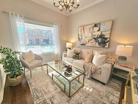 Photo 10 at 50 Argyle Street, Bellwoods, Toronto