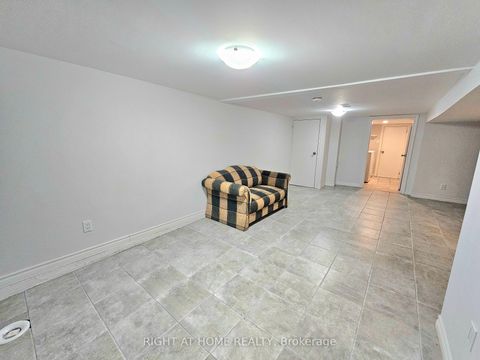 Photo 35 at 50 Argyle Street, Bellwoods, Toronto