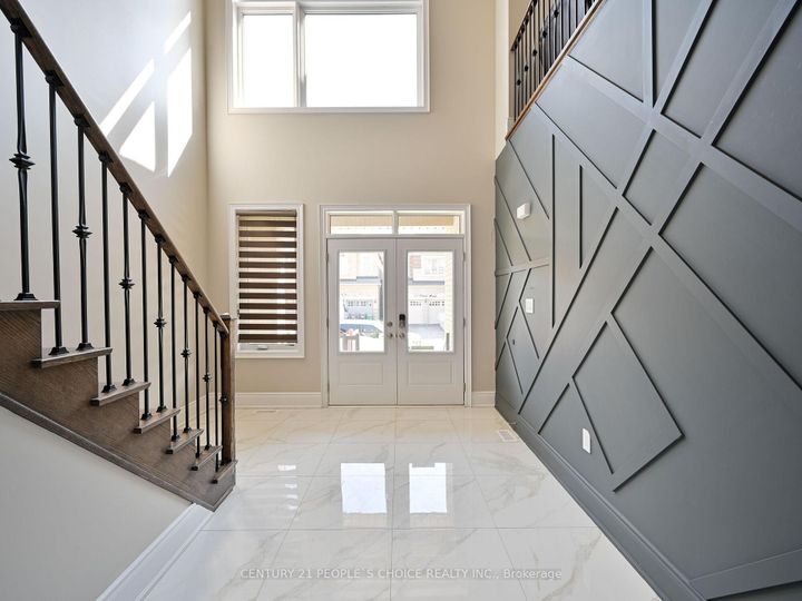 Photo 3 at 12 Junior Road, Northwest Brampton, Brampton