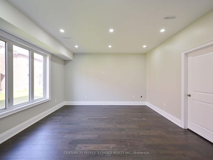 Photo 6 at 12 Junior Road, Northwest Brampton, Brampton