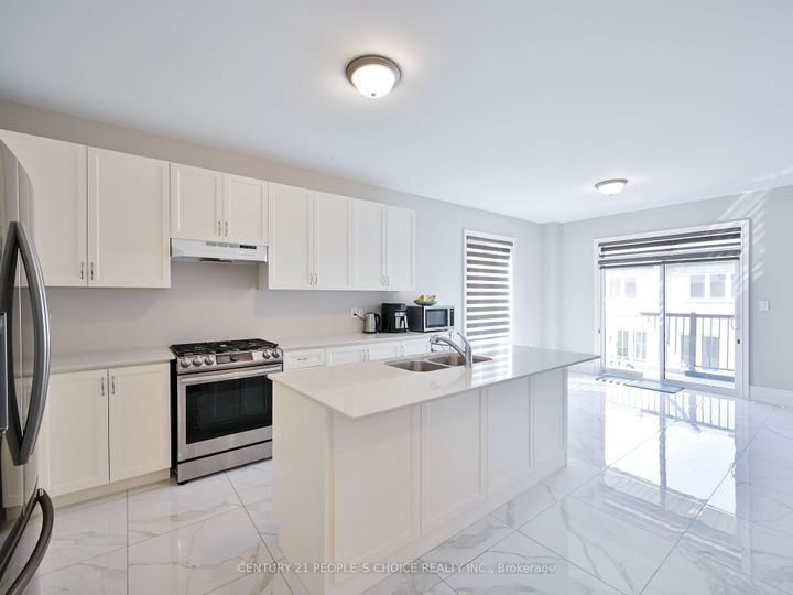 Photo 18 at 12 Junior Road, Northwest Brampton, Brampton