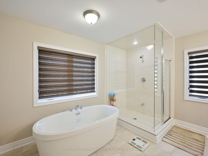 Photo 29 at 12 Junior Road, Northwest Brampton, Brampton