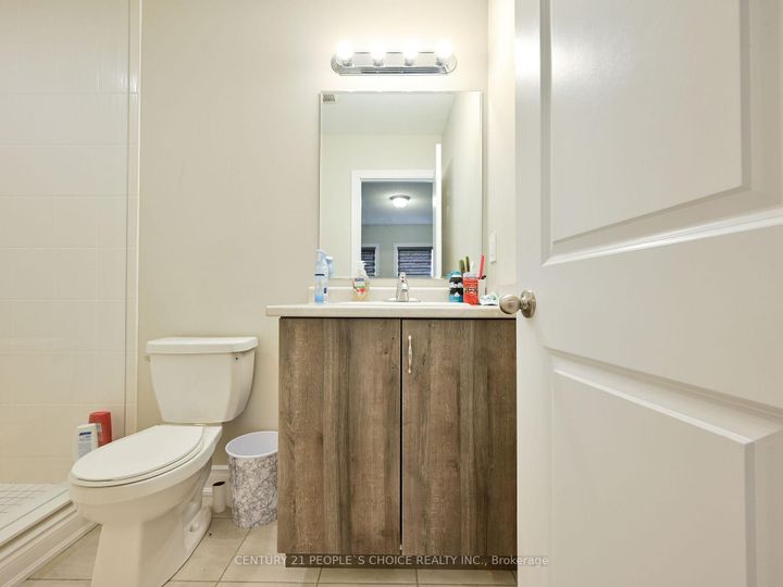 Photo 36 at 12 Junior Road, Northwest Brampton, Brampton