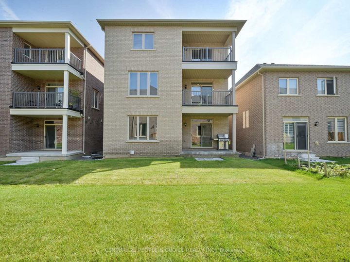 Photo 48 at 12 Junior Road, Northwest Brampton, Brampton