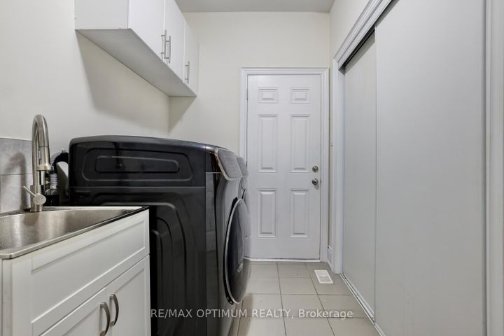 Photo 33 at 1 Alameda Street, Bram West, Brampton