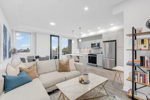 Photo 4 at 4 - 1467 O'Connor Drive, Parkview, Toronto