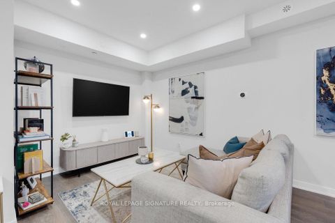 Photo 8 at 4 - 1467 O'Connor Drive, Parkview, Toronto