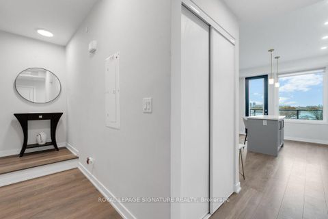 Photo 19 at 4 - 1467 O'Connor Drive, Parkview, Toronto