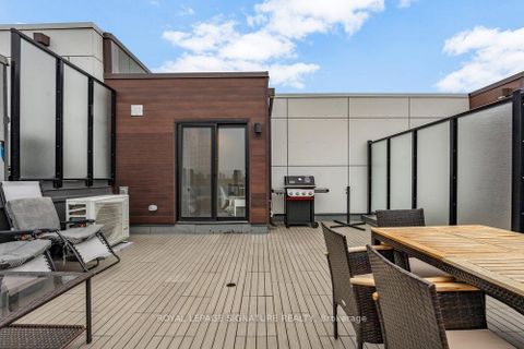 Photo 39 at 4 - 1467 O'Connor Drive, Parkview, Toronto