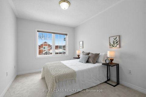 Photo 27 at 36 - 8 Townwood Drive, Jefferson, Richmond Hill