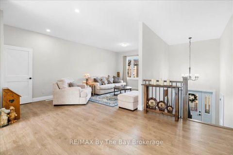 Photo 4 at 146 Mary Street, Creemore, Clearview