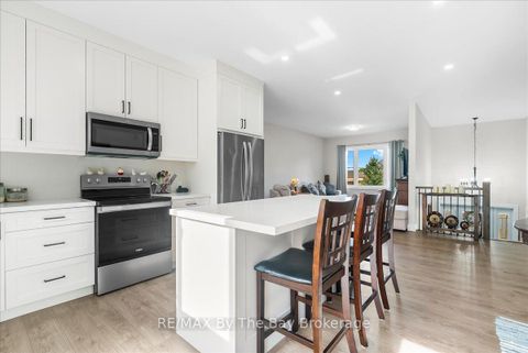 Photo 8 at 146 Mary Street, Creemore, Clearview