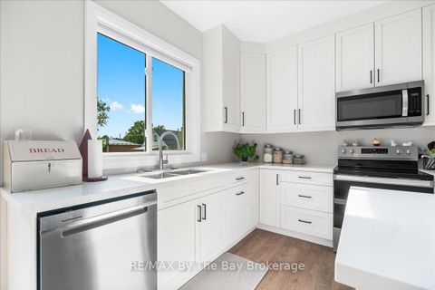 Photo 10 at 146 Mary Street, Creemore, Clearview