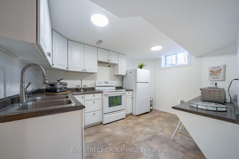 Photo 36 at 995 Nellie Little Crescent, Wyndham, Newmarket