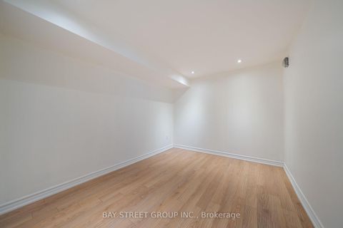 Photo 40 at 995 Nellie Little Crescent, Wyndham, Newmarket