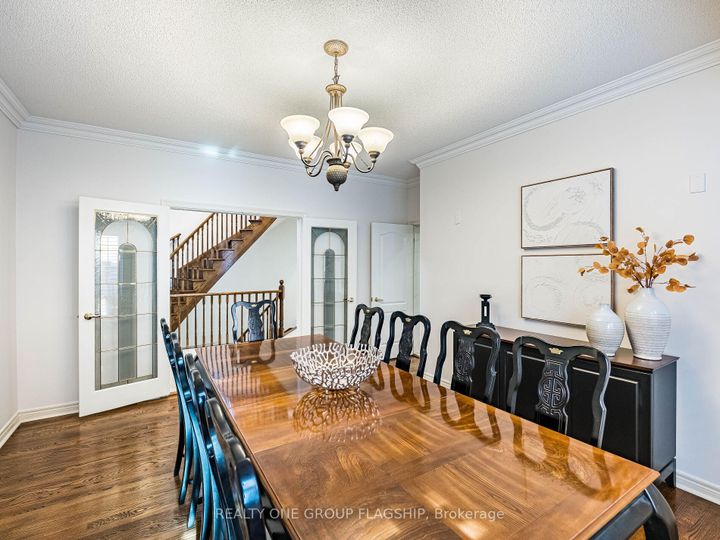 Photo 9 at 5290 Hilton Court, Central Erin Mills, Mississauga