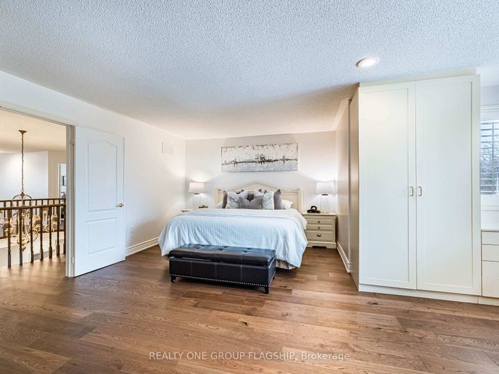 Photo 26 at 5290 Hilton Court, Central Erin Mills, Mississauga