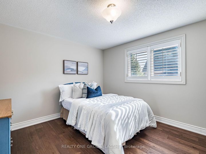 Photo 29 at 5290 Hilton Court, Central Erin Mills, Mississauga