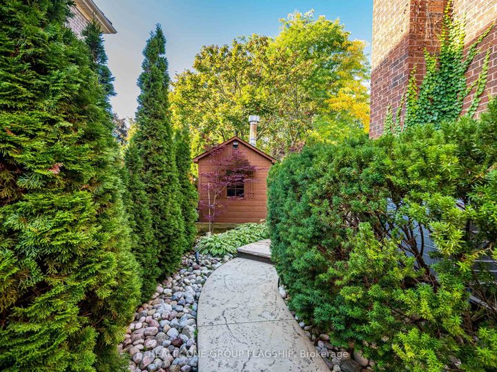 Photo 45 at 5290 Hilton Court, Central Erin Mills, Mississauga