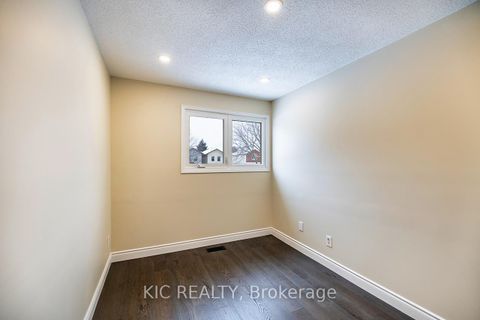 Photo 25 at 16 Turnberry Crescent, Courtice, Clarington