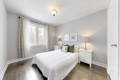 Photo 33 at 45 Newmill Crescent, Devonsleigh, Richmond Hill