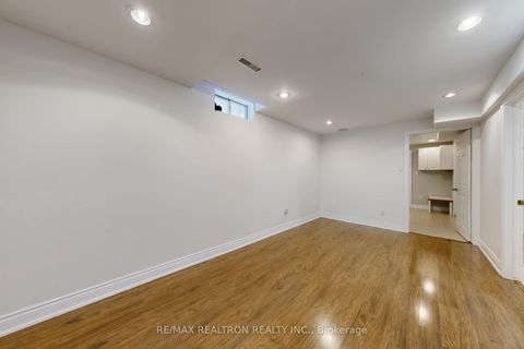 Photo 38 at 45 Newmill Crescent, Devonsleigh, Richmond Hill