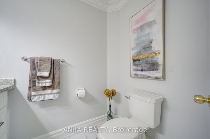 Photo 17 at 145 Beckenridge Drive, Milliken Mills East, Markham