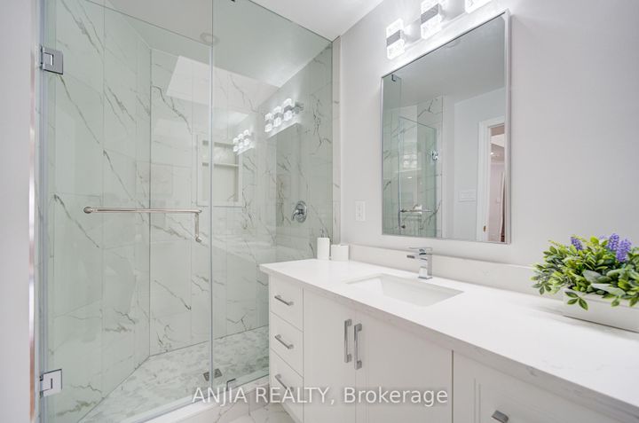 Photo 31 at 145 Beckenridge Drive, Milliken Mills East, Markham