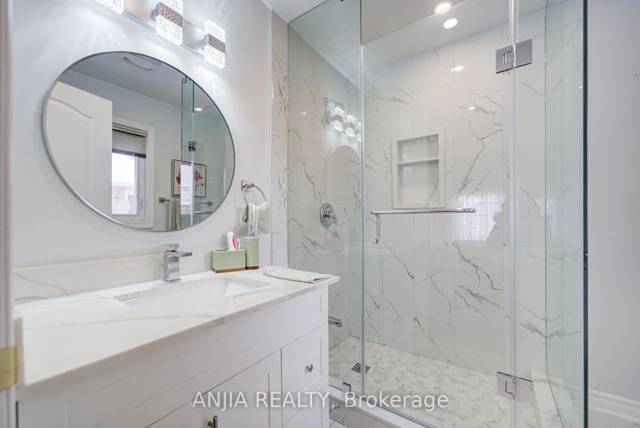 Photo 32 at 145 Beckenridge Drive, Milliken Mills East, Markham