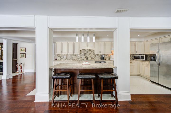 Photo 40 at 145 Beckenridge Drive, Milliken Mills East, Markham